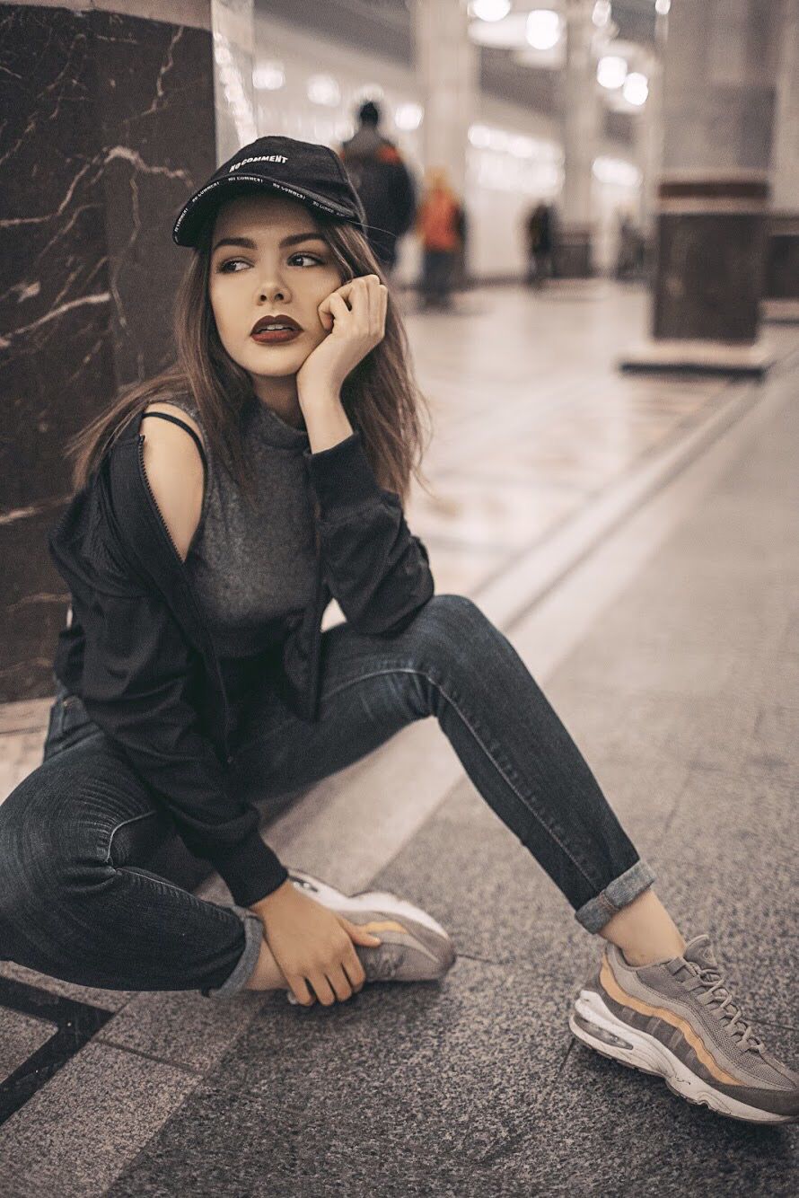 Sassy girls in Abu Dhabi