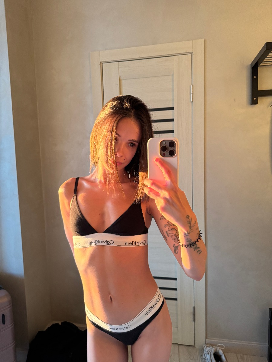 Photo Tina in Abu Dhabi